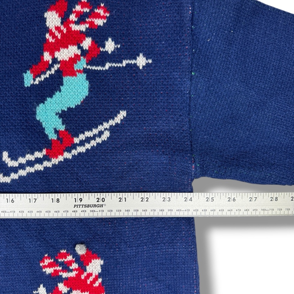 33 Degrees Ugly Christmas Sweater Sz XL Alpine Skiers Skiing Pine Trees Holiday - Picture 6 of 13